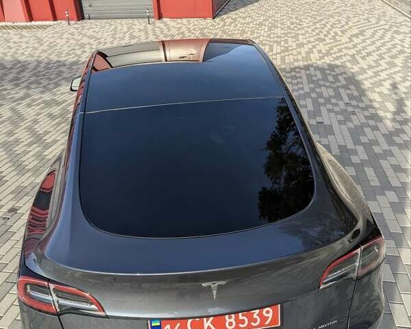 Серый Тесла Model Y, объемом двигателя 0 л и пробегом 29 тыс. км за 30500 $, фото 17 на Automoto.ua