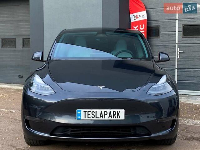 Сірий Тесла Model Y, об'ємом двигуна 0 л та пробігом 23 тис. км за 31999 $, фото 2 на Automoto.ua