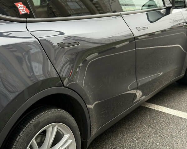 Сірий Тесла Model Y, об'ємом двигуна 0 л та пробігом 16 тис. км за 32900 $, фото 12 на Automoto.ua