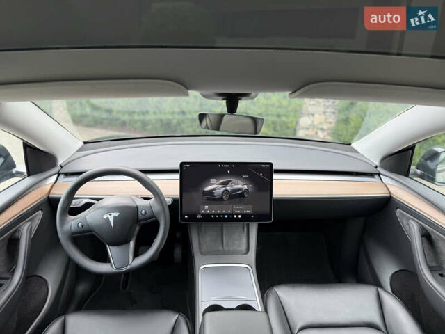 Сірий Тесла Model Y, об'ємом двигуна 0 л та пробігом 13 тис. км за 29999 $, фото 4 на Automoto.ua