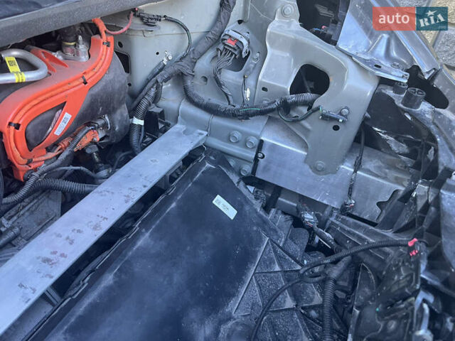 Сірий Тесла Model Y, об'ємом двигуна 0 л та пробігом 29 тис. км за 32000 $, фото 14 на Automoto.ua