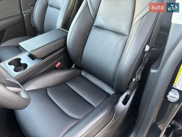 Сірий Тесла Model Y, об'ємом двигуна 0 л та пробігом 9 тис. км за 29900 $, фото 10 на Automoto.ua
