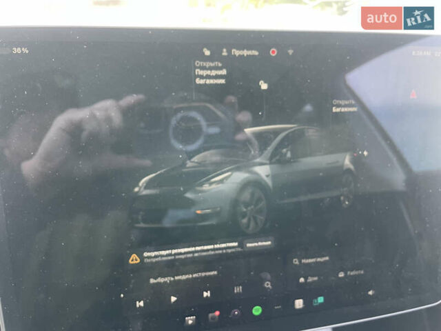 Серый Тесла Model Y, объемом двигателя 0 л и пробегом 7 тыс. км за 24700 $, фото 5 на Automoto.ua