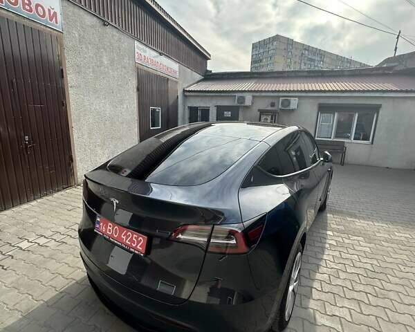 Серый Тесла Model Y, объемом двигателя 0 л и пробегом 6 тыс. км за 29500 $, фото 17 на Automoto.ua