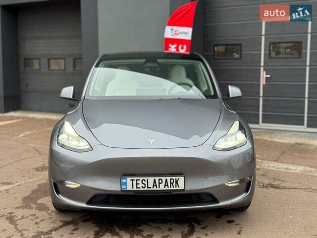 Сірий Тесла Model Y, об'ємом двигуна 0 л та пробігом 26 тис. км за 37500 $, фото 2 на Automoto.ua