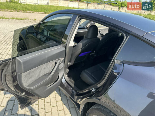 Сірий Тесла Model Y, об'ємом двигуна 0 л та пробігом 32 тис. км за 28000 $, фото 27 на Automoto.ua