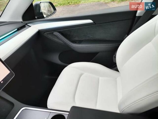 Сірий Тесла Model Y, об'ємом двигуна 0 л та пробігом 10 тис. км за 34400 $, фото 20 на Automoto.ua