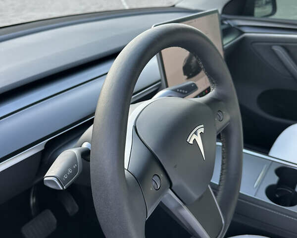 Сірий Тесла Model Y, об'ємом двигуна 0 л та пробігом 30 тис. км за 33999 $, фото 19 на Automoto.ua
