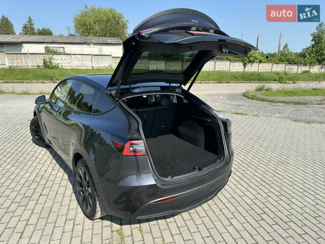 Сірий Тесла Model Y, об'ємом двигуна 0 л та пробігом 32 тис. км за 28000 $, фото 32 на Automoto.ua