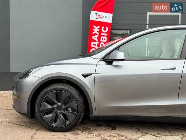 Сірий Тесла Model Y, об'ємом двигуна 0 л та пробігом 26 тис. км за 37500 $, фото 4 на Automoto.ua