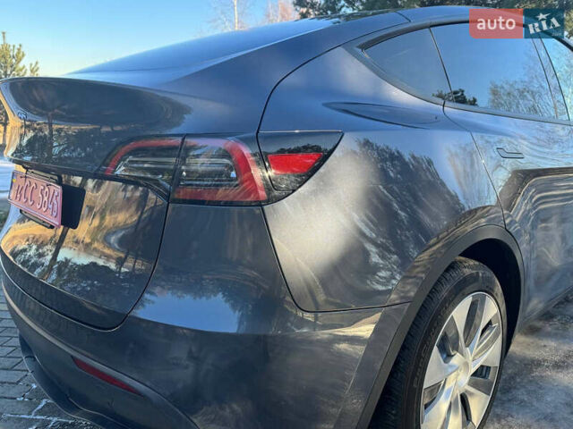 Серый Тесла Model Y, объемом двигателя 0 л и пробегом 9 тыс. км за 29500 $, фото 106 на Automoto.ua