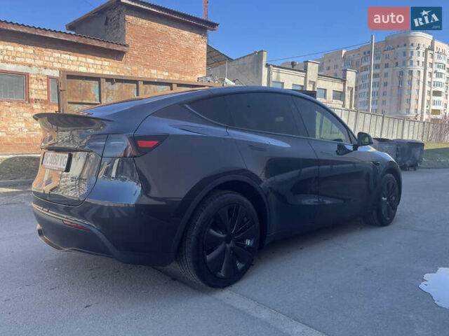 Серый Тесла Model Y, объемом двигателя 0 л и пробегом 22 тыс. км за 34700 $, фото 8 на Automoto.ua
