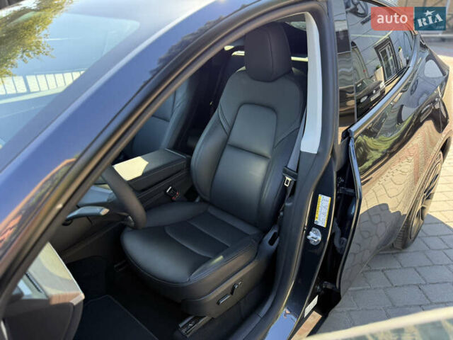 Серый Тесла Model Y, объемом двигателя 0 л и пробегом 12 тыс. км за 29500 $, фото 33 на Automoto.ua