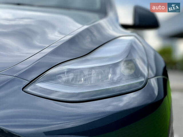 Серый Тесла Model Y, объемом двигателя 0 л и пробегом 13 тыс. км за 32999 $, фото 12 на Automoto.ua
