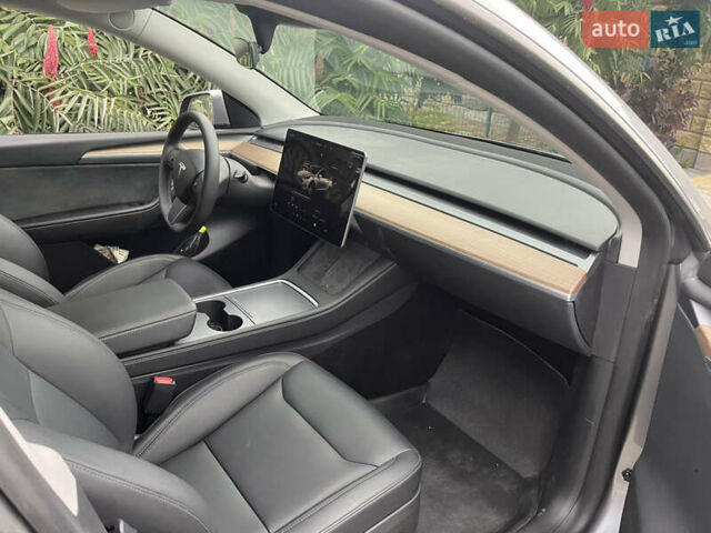 Сірий Тесла Model Y, об'ємом двигуна 0 л та пробігом 29 тис. км за 32000 $, фото 17 на Automoto.ua