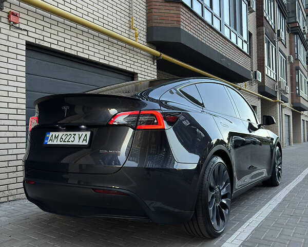 Серый Тесла Model Y, объемом двигателя 0 л и пробегом 7 тыс. км за 32000 $, фото 6 на Automoto.ua