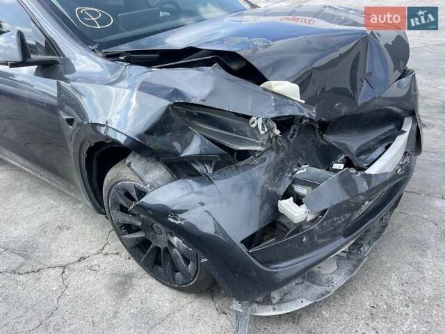 Серый Тесла Model Y, объемом двигателя 0 л и пробегом 36 тыс. км за 17800 $, фото 11 на Automoto.ua