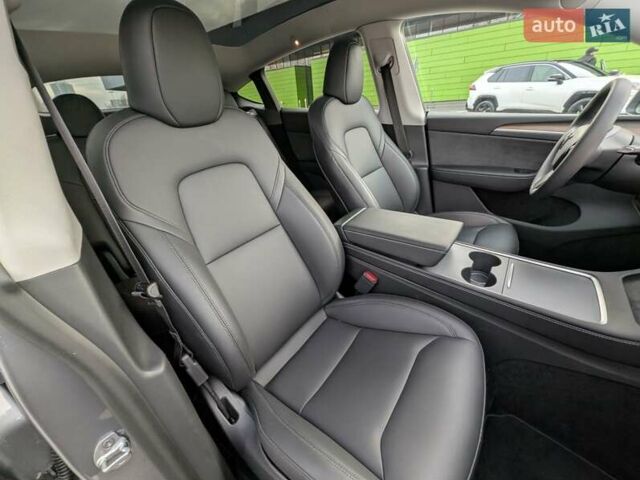 Серый Тесла Model Y, объемом двигателя 0 л и пробегом 6 тыс. км за 42900 $, фото 38 на Automoto.ua