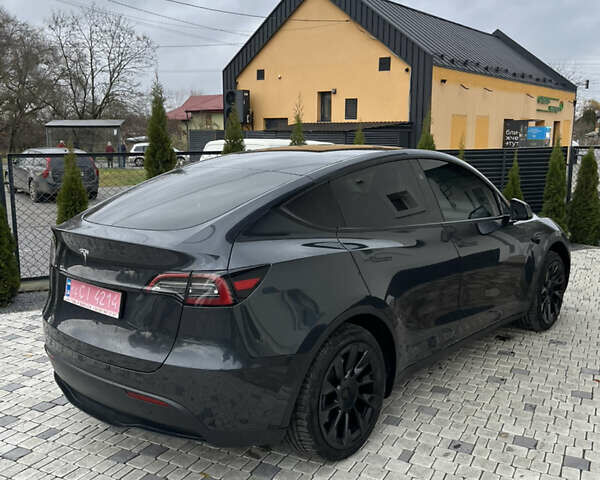 Серый Тесла Model Y, объемом двигателя 0 л и пробегом 33 тыс. км за 25000 $, фото 23 на Automoto.ua