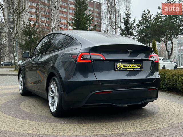 Сірий Тесла Model Y, об'ємом двигуна 0 л та пробігом 24 тис. км за 33850 $, фото 4 на Automoto.ua