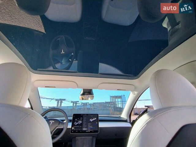 Сірий Тесла Model Y, об'ємом двигуна 0 л та пробігом 15 тис. км за 29988 $, фото 26 на Automoto.ua