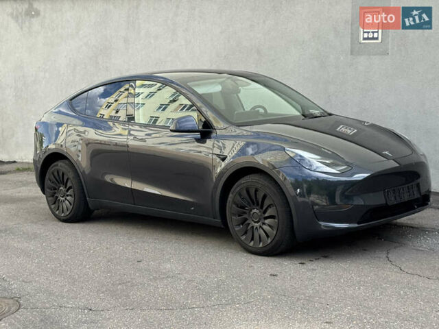 Серый Тесла Model Y, объемом двигателя 0 л и пробегом 14 тыс. км за 33500 $, фото 8 на Automoto.ua