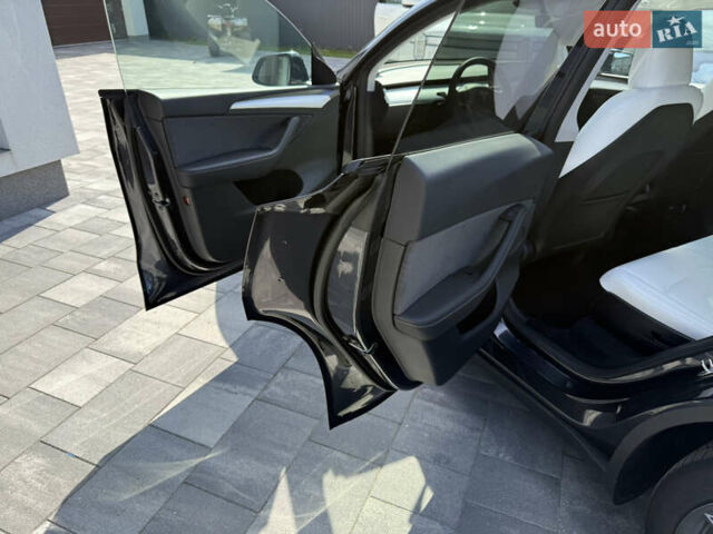 Сірий Тесла Model Y, об'ємом двигуна 0 л та пробігом 1 тис. км за 34900 $, фото 5 на Automoto.ua