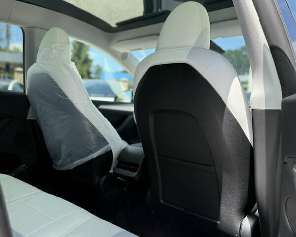 Сірий Тесла Model Y, об'ємом двигуна 0 л та пробігом 1 тис. км за 39950 $, фото 22 на Automoto.ua