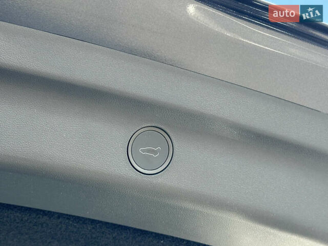 Серый Тесла Model Y, объемом двигателя 0 л и пробегом 1 тыс. км за 35490 $, фото 25 на Automoto.ua