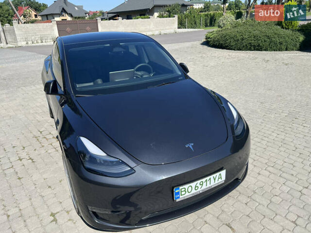 Серый Тесла Model Y, объемом двигателя 0 л и пробегом 12 тыс. км за 30000 $, фото 15 на Automoto.ua