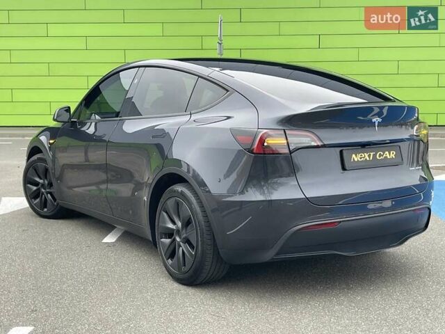 Серый Тесла Model Y, объемом двигателя 0 л и пробегом 22 тыс. км за 34700 $, фото 13 на Automoto.ua