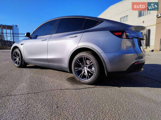 Сірий Тесла Model Y, об'ємом двигуна 0 л та пробігом 15 тис. км за 29988 $, фото 5 на Automoto.ua