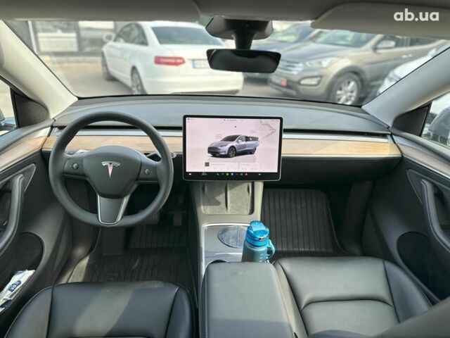 Серый Тесла Model Y, объемом двигателя 0 л и пробегом 7 тыс. км за 28480 $, фото 14 на Automoto.ua
