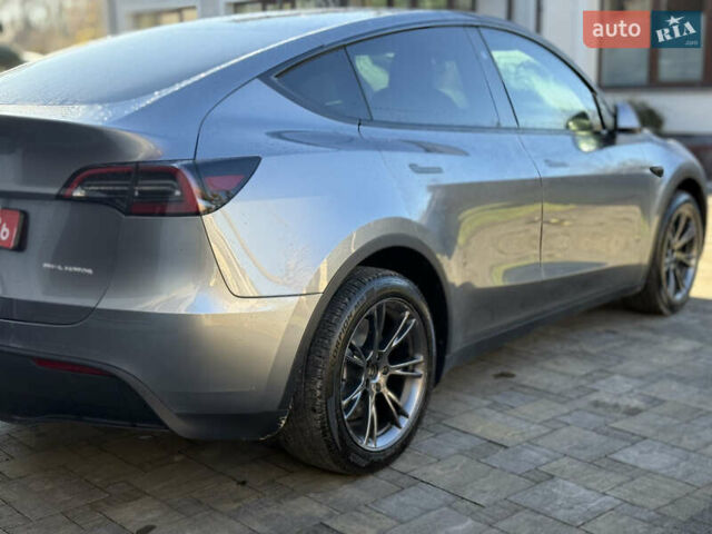 Сірий Тесла Model Y, об'ємом двигуна 0 л та пробігом 5 тис. км за 29500 $, фото 4 на Automoto.ua
