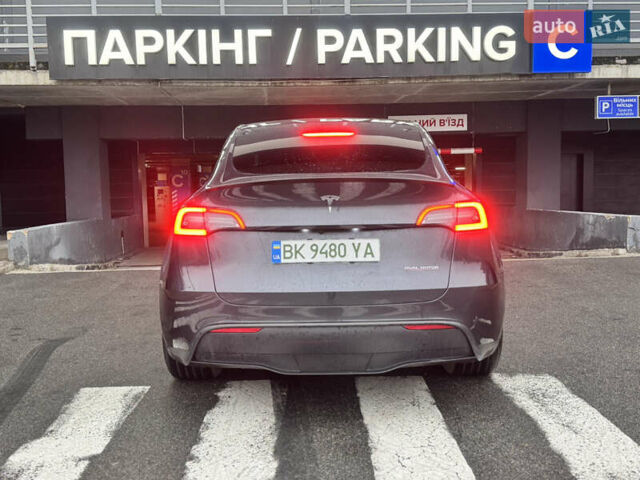 Сірий Тесла Model Y, об'ємом двигуна 0 л та пробігом 8 тис. км за 33300 $, фото 7 на Automoto.ua