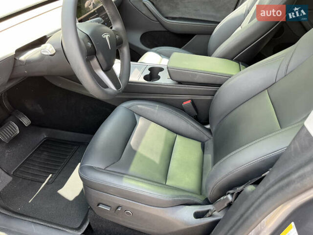 Сірий Тесла Model Y, об'ємом двигуна 0 л та пробігом 29 тис. км за 32000 $, фото 29 на Automoto.ua