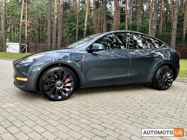 купити нове авто Тесла Model Y 2024 року від офіційного дилера VinAVto Тесла фото