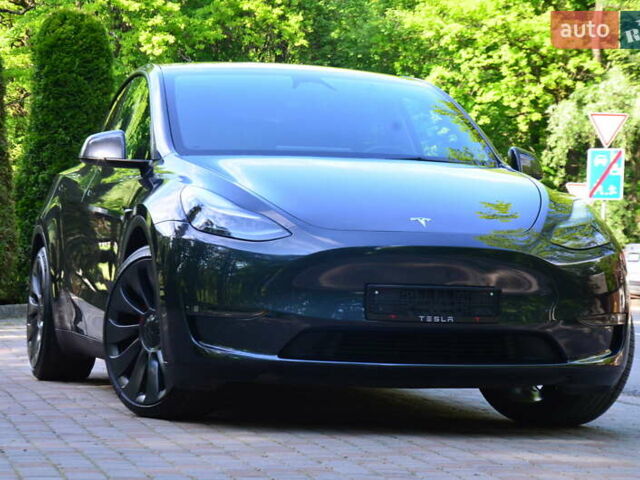 Серый Тесла Model Y, объемом двигателя 0 л и пробегом 51 тыс. км за 35800 $, фото 24 на Automoto.ua