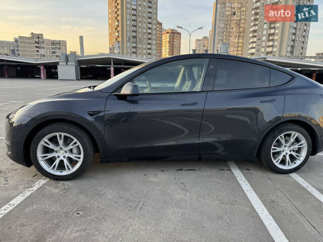 Сірий Тесла Model Y, об'ємом двигуна 0 л та пробігом 18 тис. км за 25500 $, фото 2 на Automoto.ua