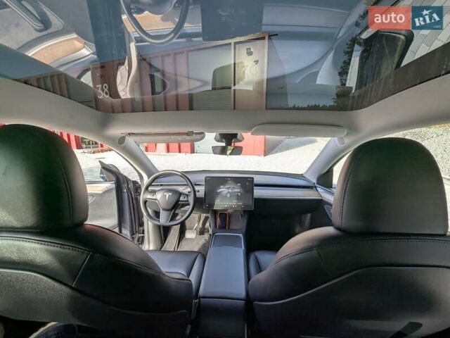 Серый Тесла Model Y, объемом двигателя 0 л и пробегом 29 тыс. км за 30500 $, фото 21 на Automoto.ua
