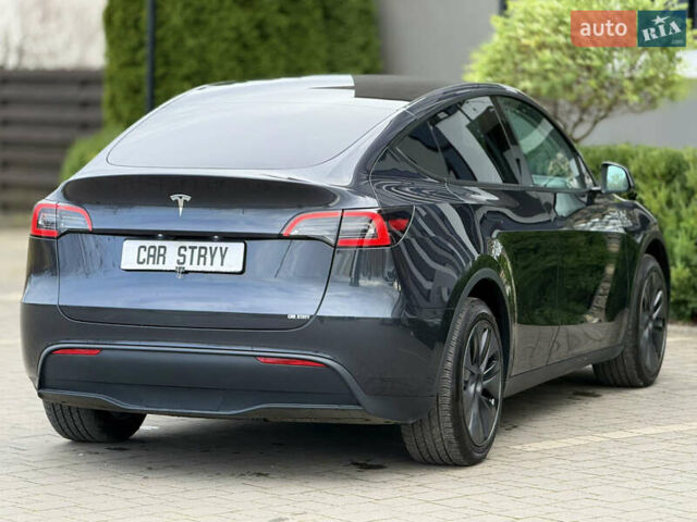 Сірий Тесла Model Y, об'ємом двигуна 0 л та пробігом 13 тис. км за 29999 $, фото 2 на Automoto.ua