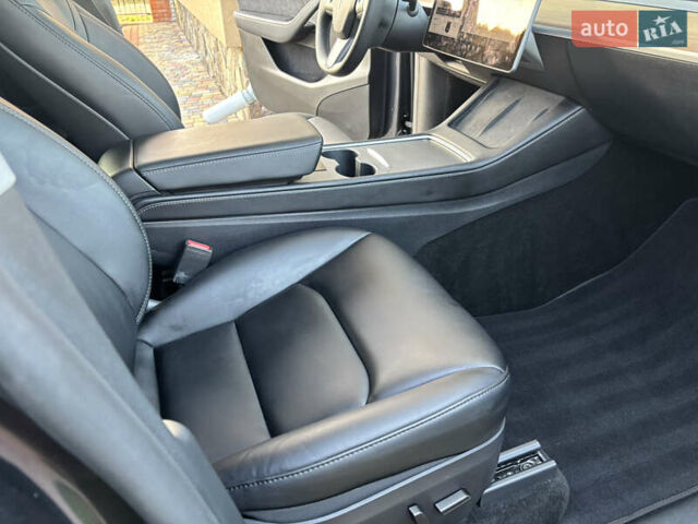 Сірий Тесла Model Y, об'ємом двигуна 0 л та пробігом 9 тис. км за 29900 $, фото 12 на Automoto.ua