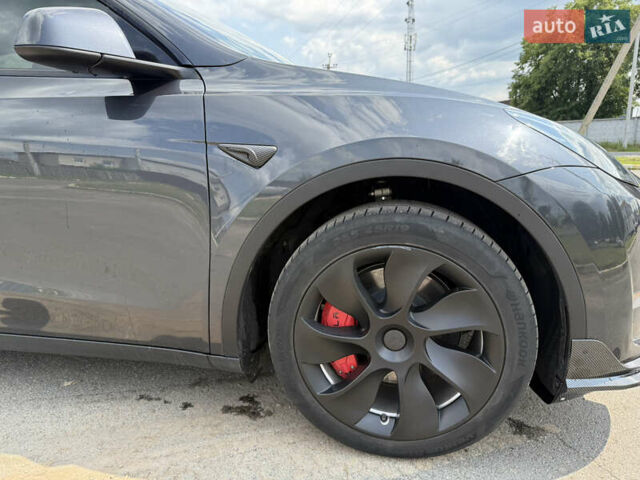 Серый Тесла Model Y, объемом двигателя 0 л и пробегом 19 тыс. км за 38000 $, фото 8 на Automoto.ua