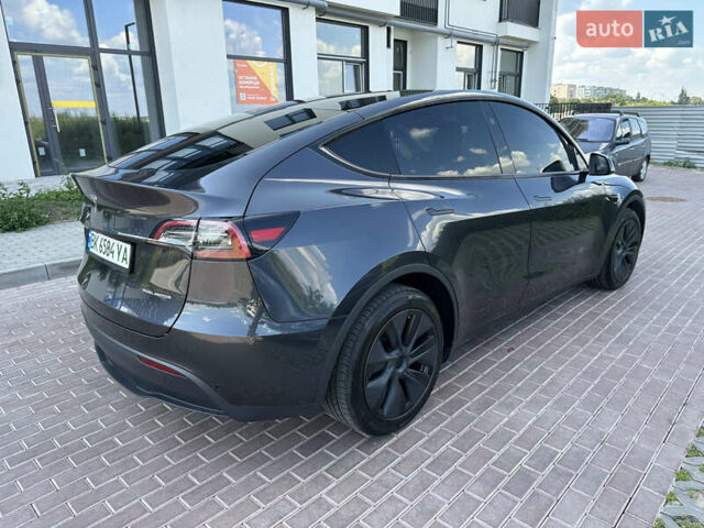 Серый Тесла Model Y, объемом двигателя 0 л и пробегом 6 тыс. км за 35999 $, фото 50 на Automoto.ua