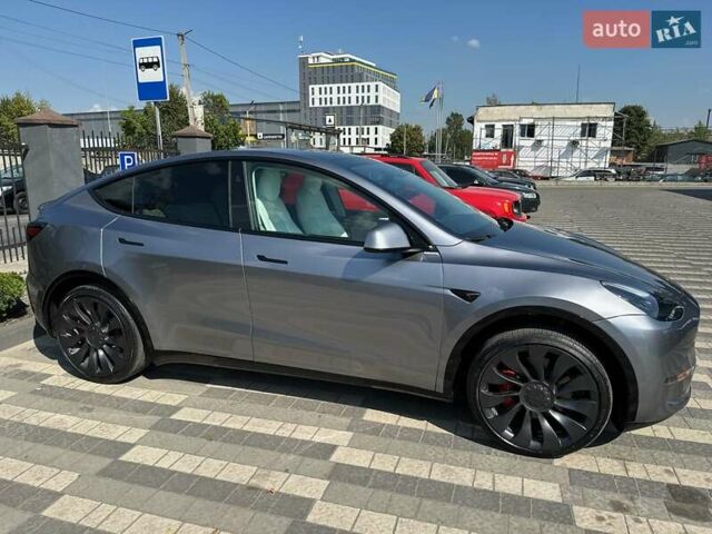 Сірий Тесла Model Y, об'ємом двигуна 0 л та пробігом 2 тис. км за 37777 $, фото 4 на Automoto.ua