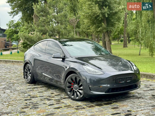 Серый Тесла Model Y, объемом двигателя 0 л и пробегом 7 тыс. км за 33999 $, фото 79 на Automoto.ua