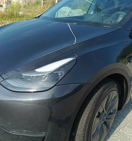 Серый Тесла Model Y, объемом двигателя 0 л и пробегом 20 тыс. км за 29600 $, фото 2 на Automoto.ua