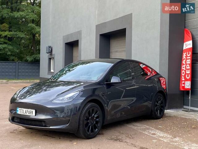 Сірий Тесла Model Y, об'ємом двигуна 0 л та пробігом 23 тис. км за 31999 $, фото 3 на Automoto.ua