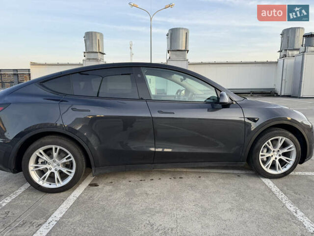 Сірий Тесла Model Y, об'ємом двигуна 0 л та пробігом 18 тис. км за 25500 $, фото 7 на Automoto.ua