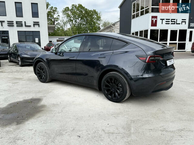 Серый Тесла Model Y, объемом двигателя 0 л и пробегом 4 тыс. км за 28400 $, фото 20 на Automoto.ua